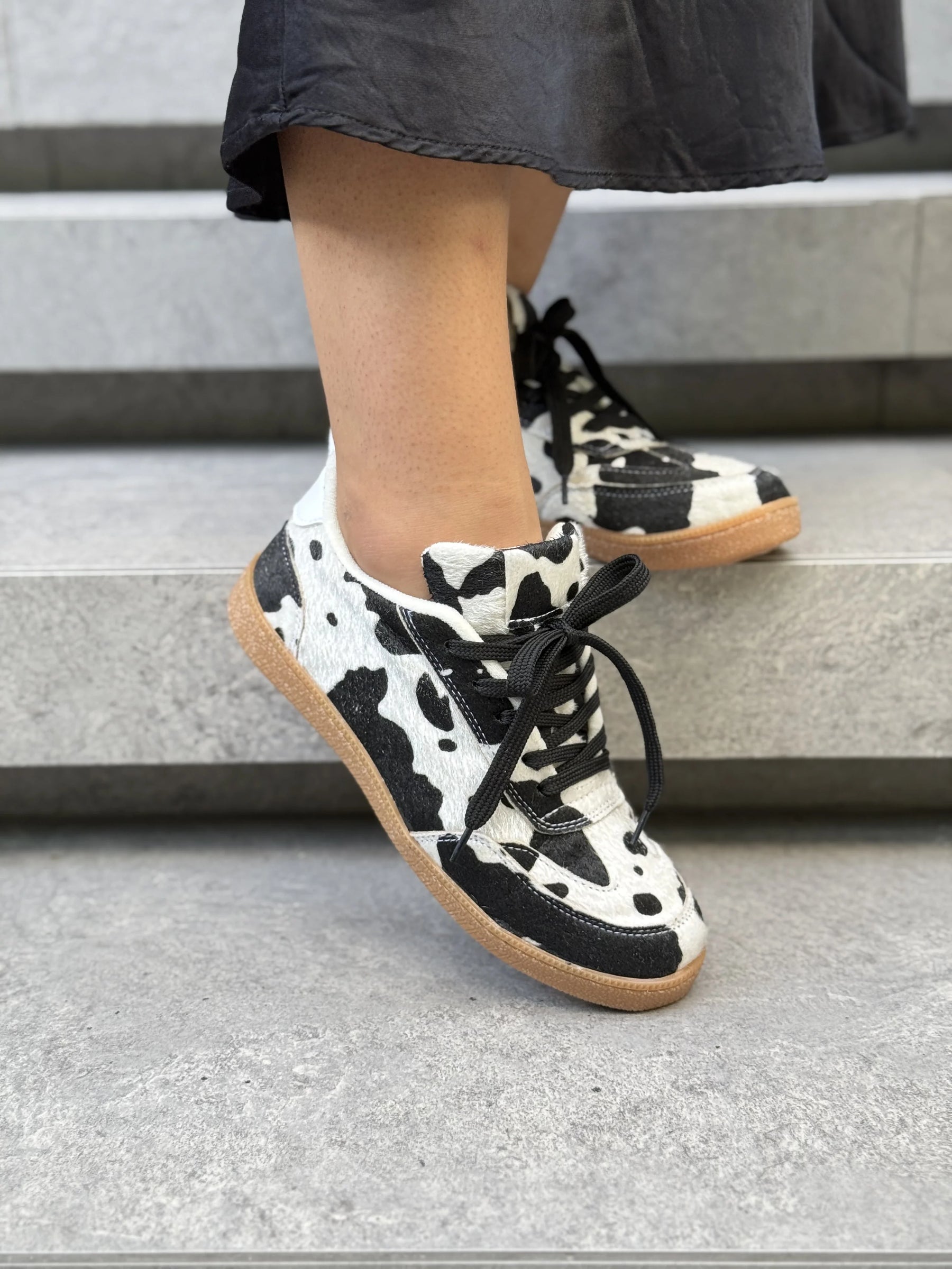 TENIS PARA DAMA AFRICA COW PRINT