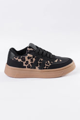 TENIS PARA DAMA CARLA COW PRINT