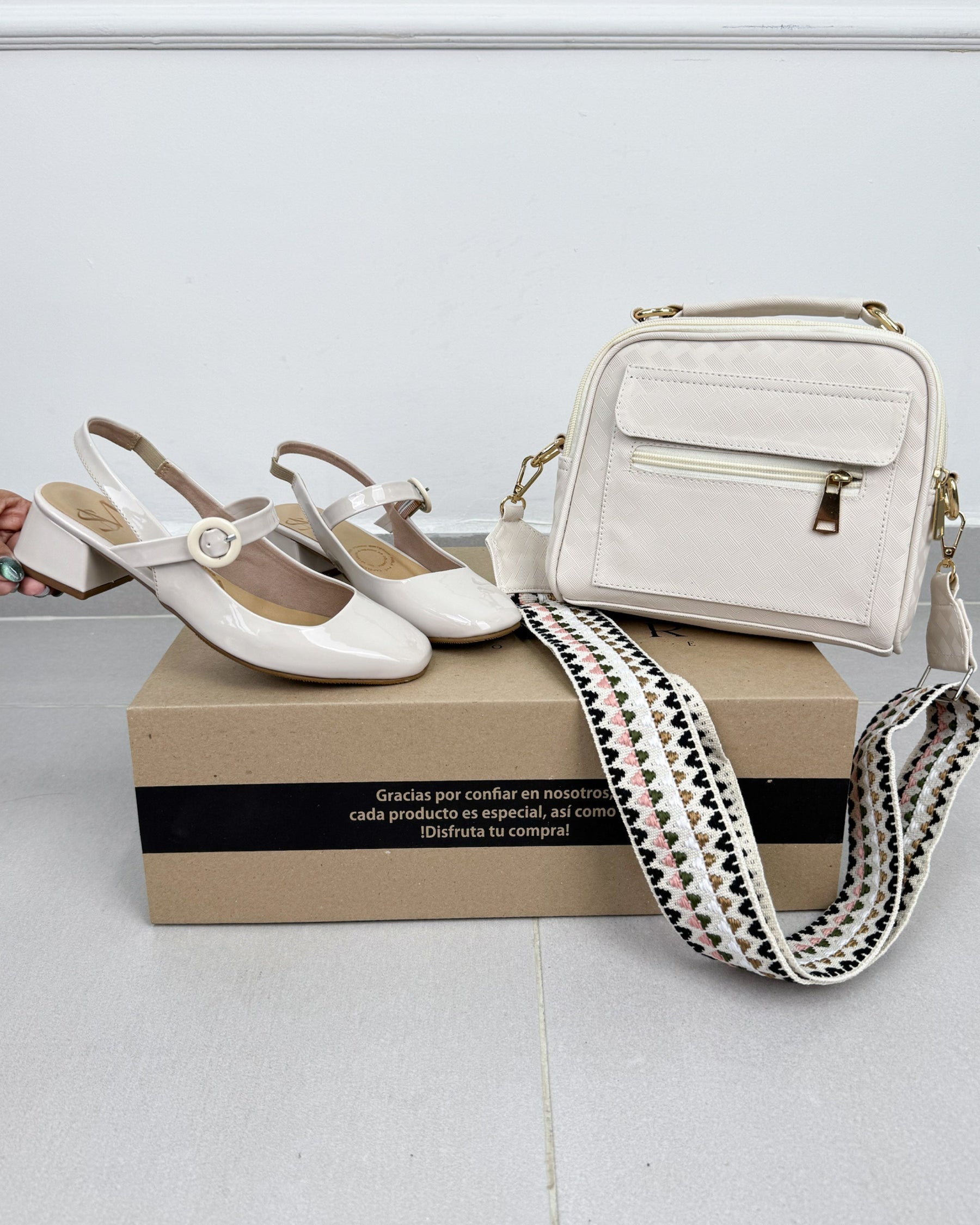 COMBOS DE TACON Y BOLSO