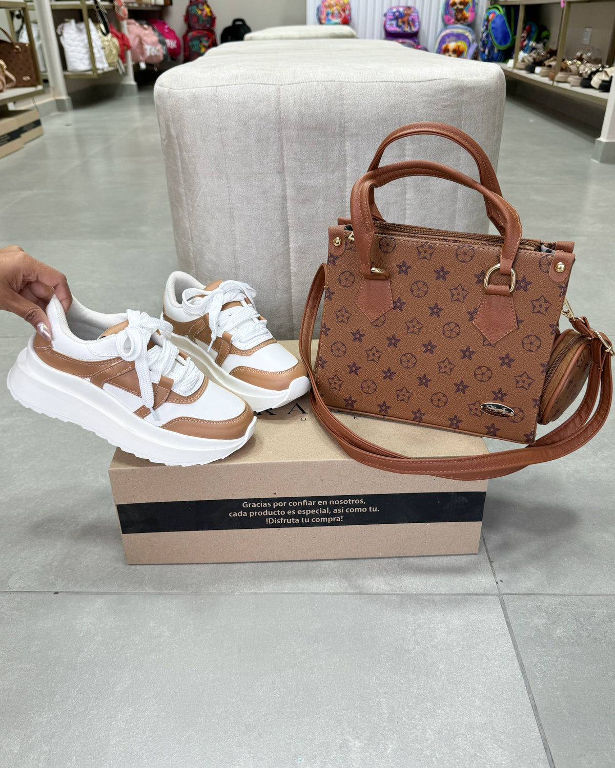 COMBOS DE TENIS + BOLSOS