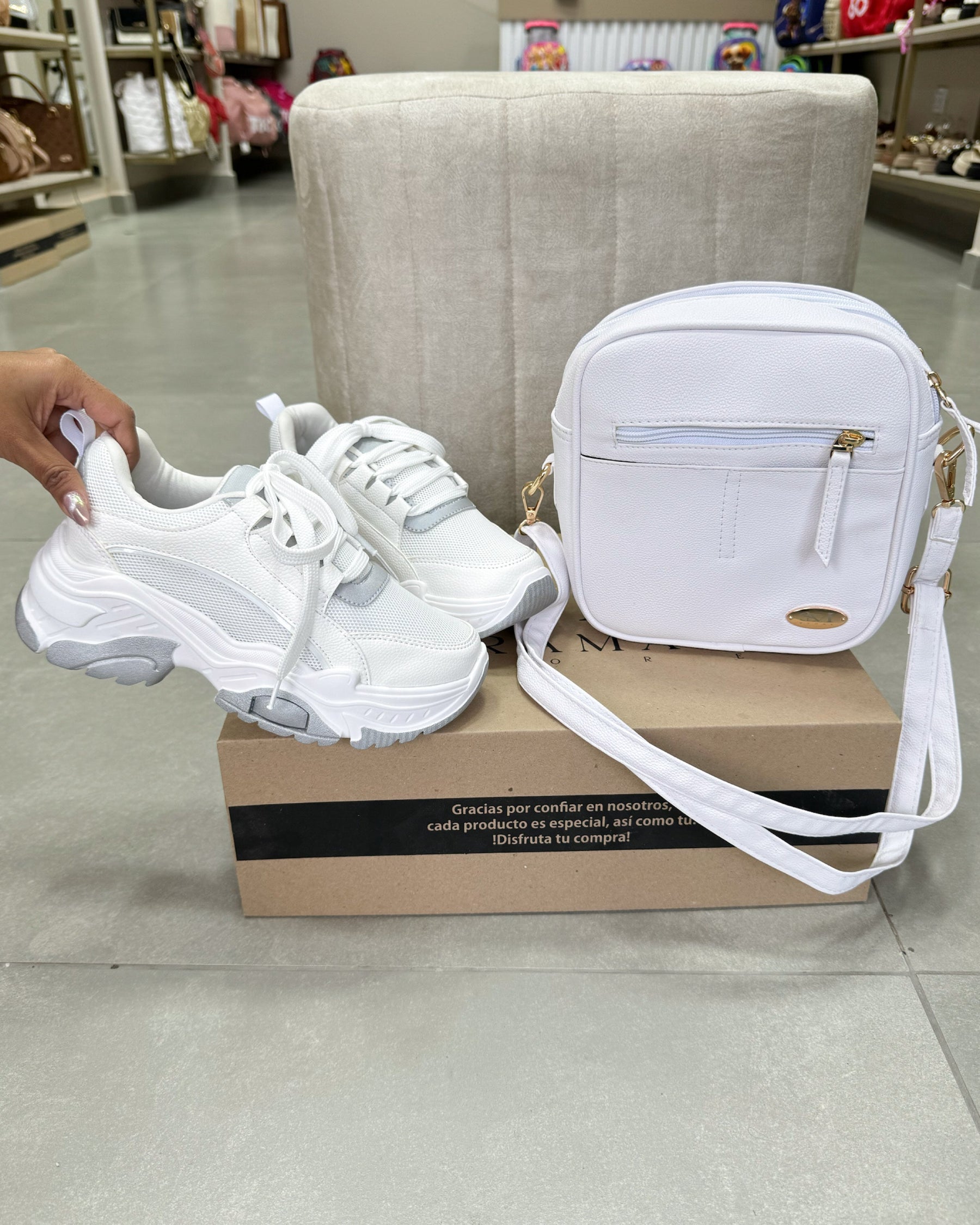 COMBOS DE TENIS + BOLSOS