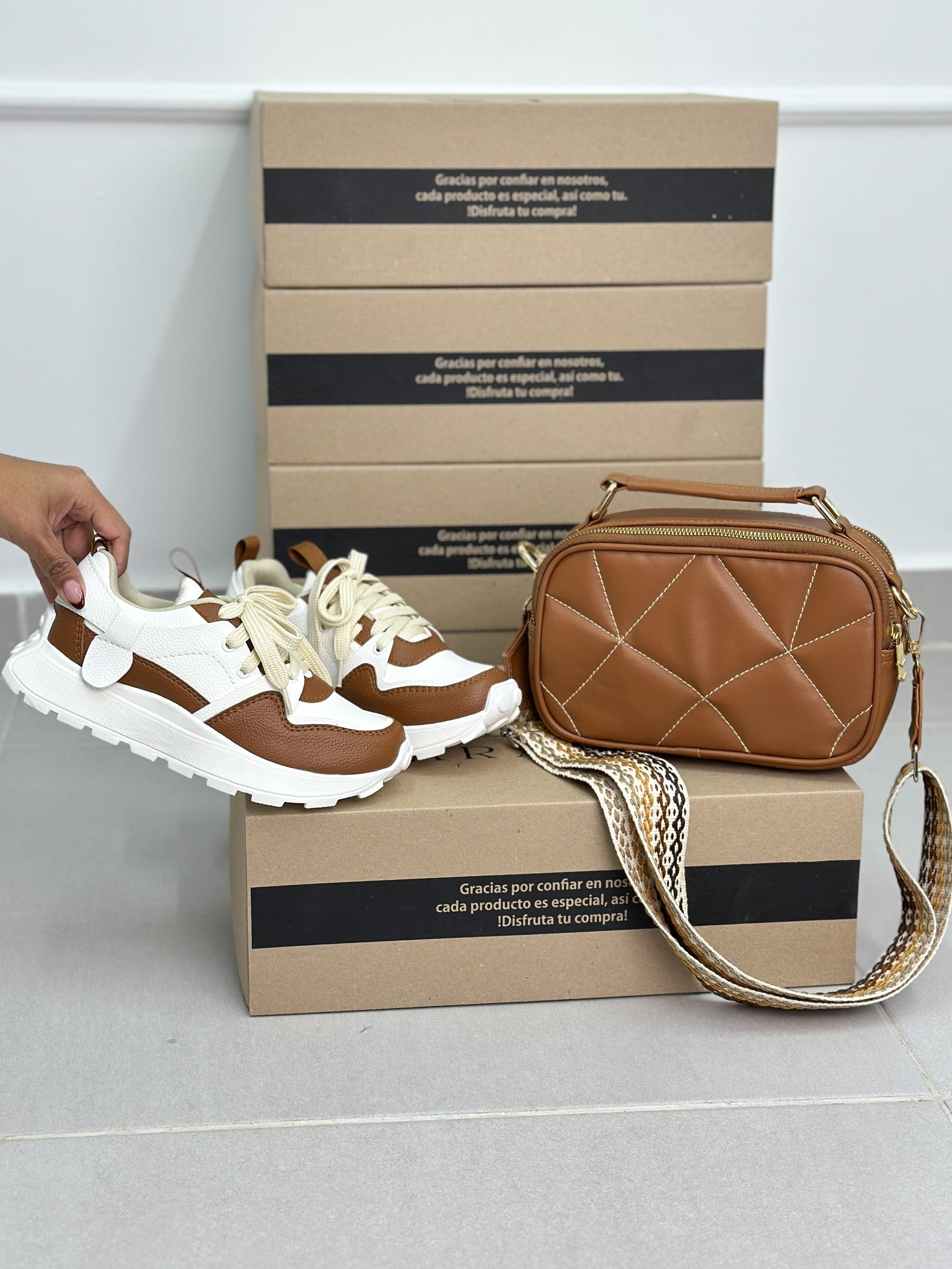COMBO DE TENIS + BOLSOS