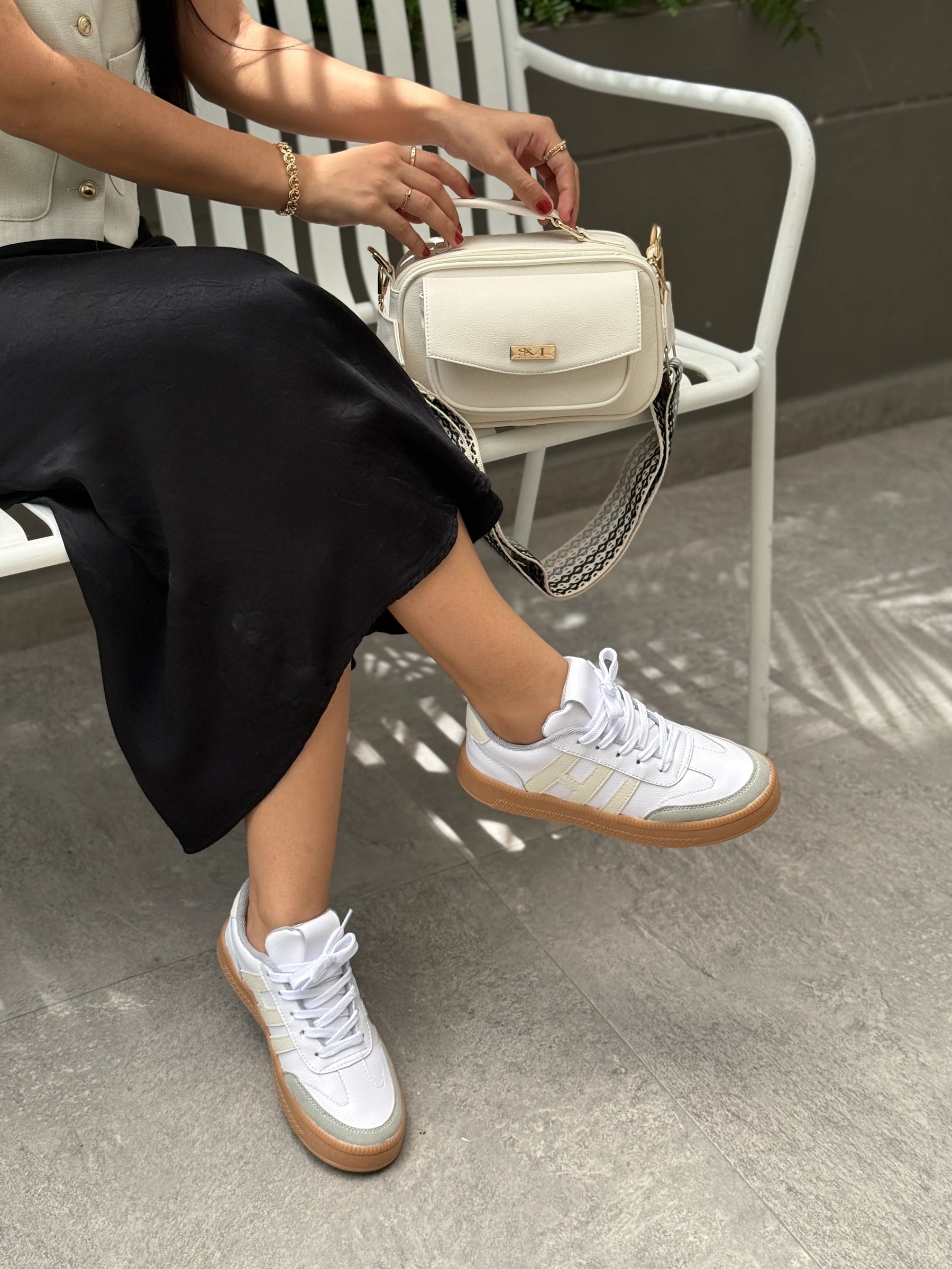 COMBO TENIS AMBAR BLANCO + BOLSO N308