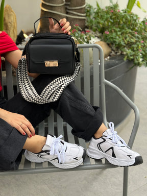 COMBO TENIS NOAH BLANCO X NEGRO + BOLSO N339
