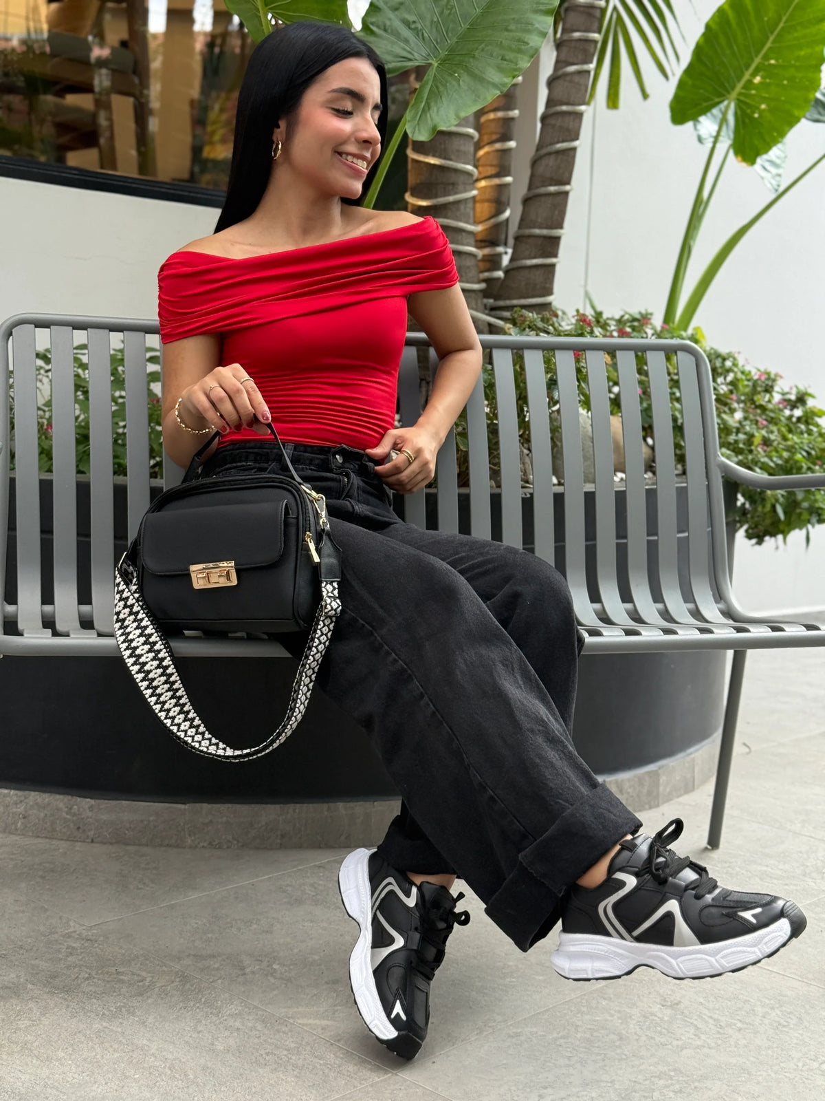 COMBO TENIS NOAH NEGRO + BOLSO N339
