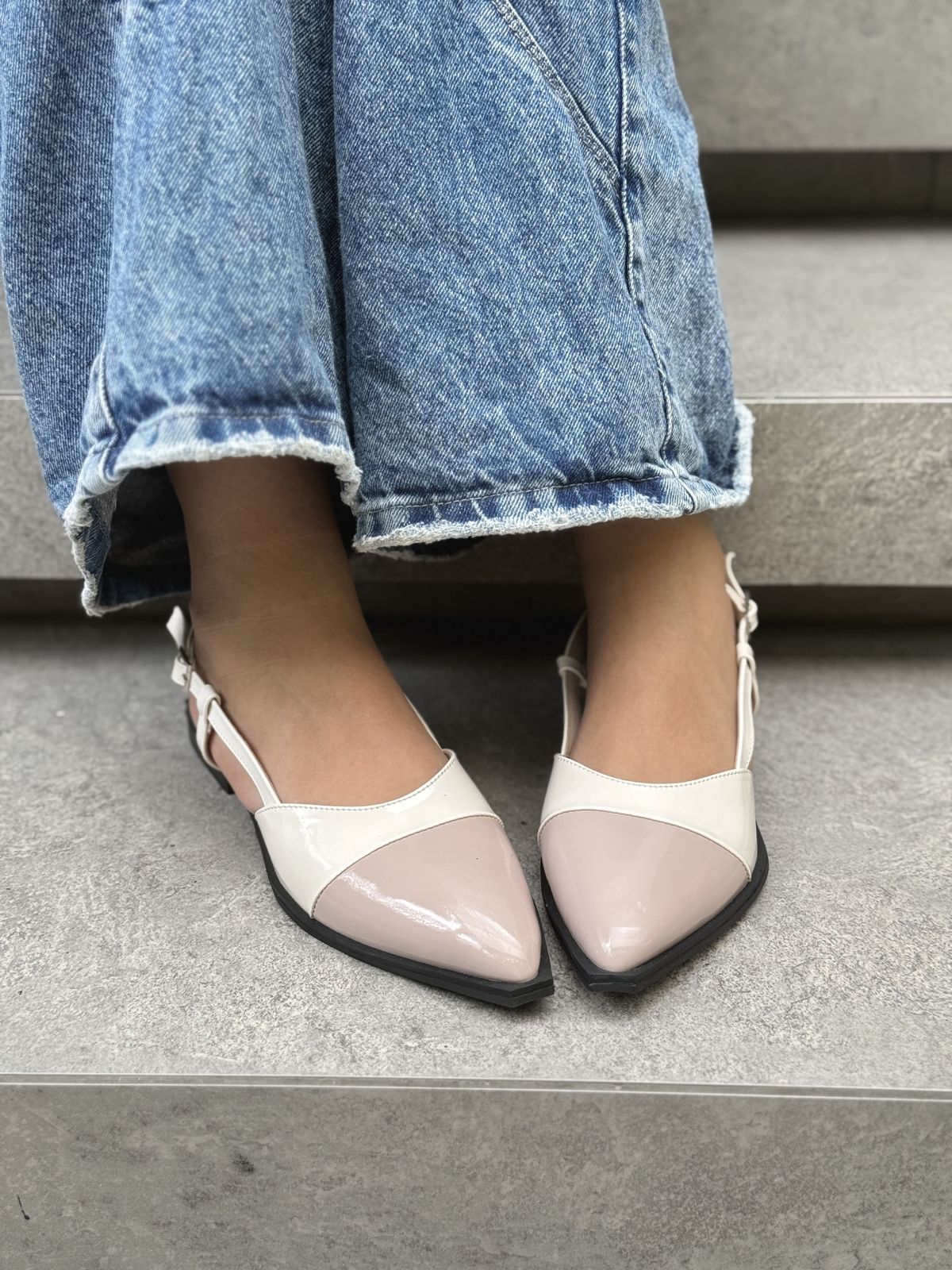 Baletas de moda para dama F620