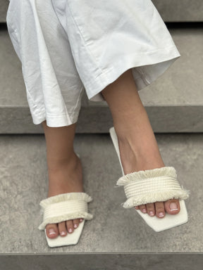 SANDALIA PLANA I912