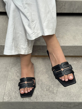 SANDALIA PLANA I909