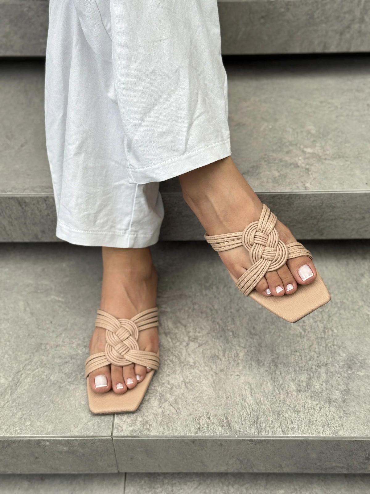 SANDALIA PLANA I916