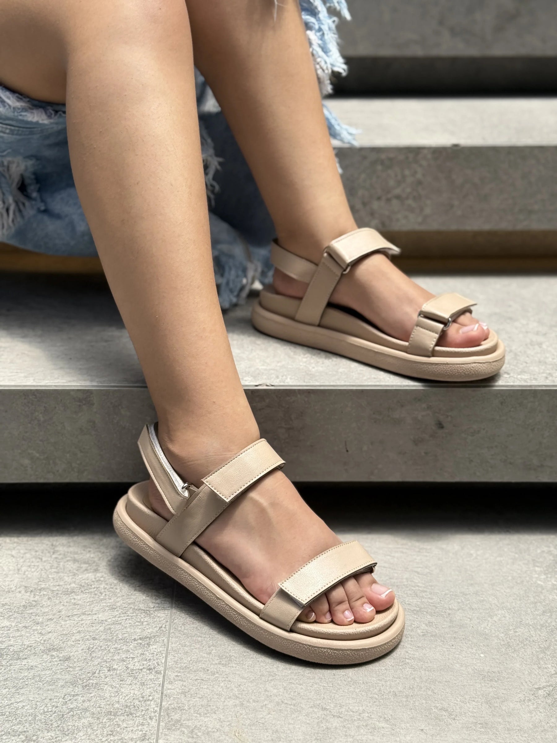 SANDALIAS DE MODA C1929